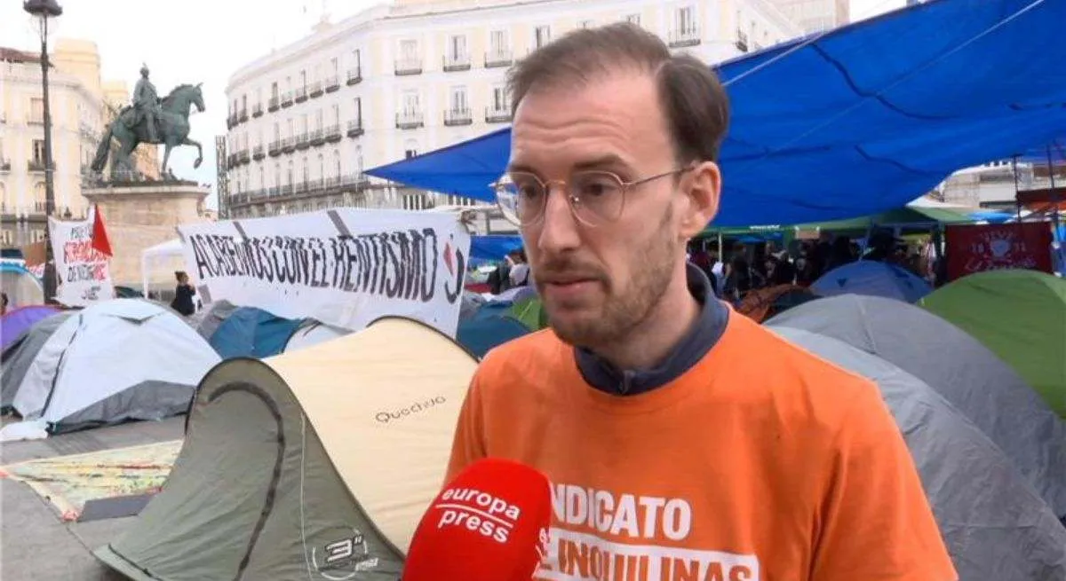 El portavoz del Sindicato de Inquilinas de Sol: nieto de un marqués y hermano de un directivo de sociedades millonarias