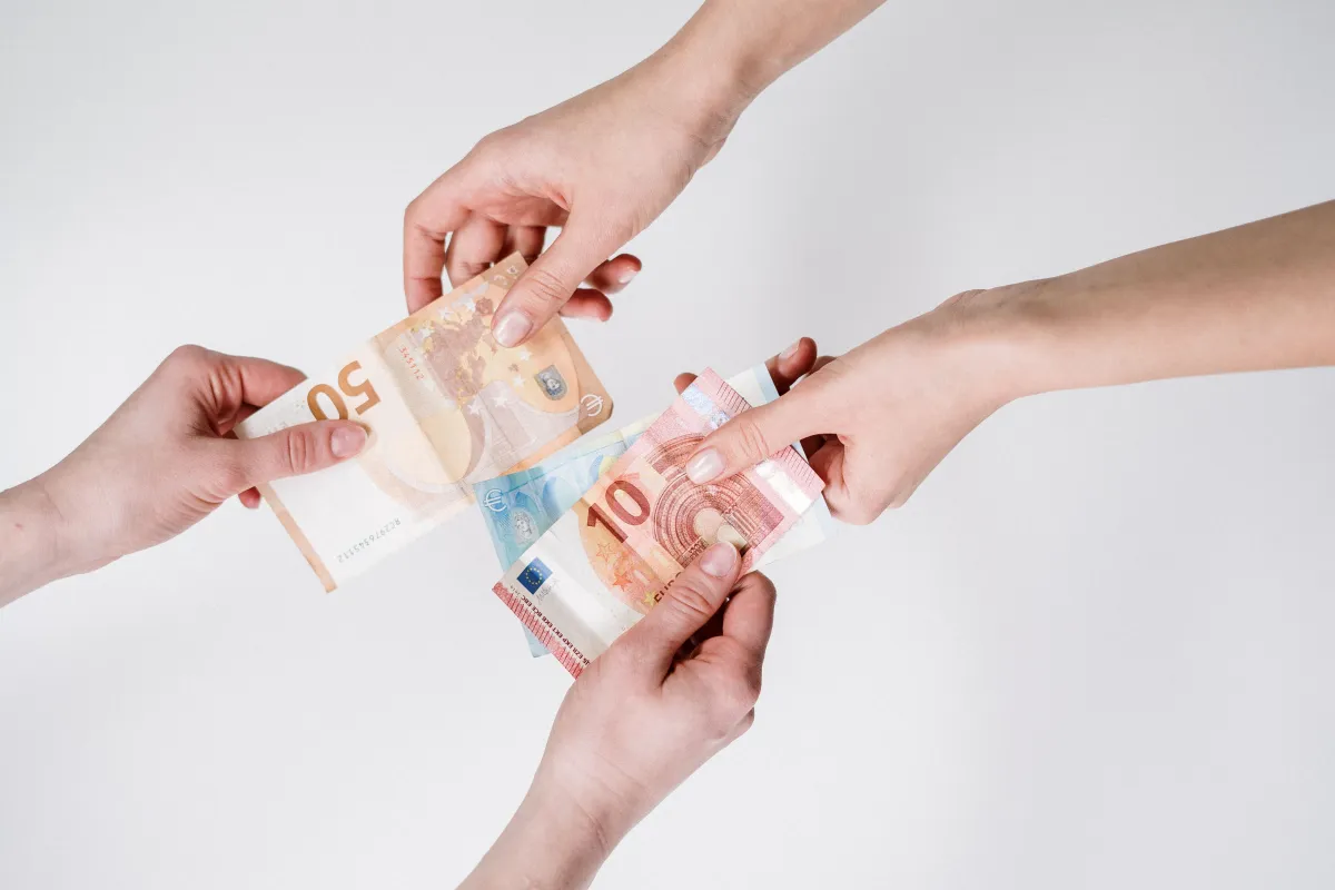Hacienda ofrece una herramienta gratuita para que autónomos y pequeños negocios hagan sus facturas
