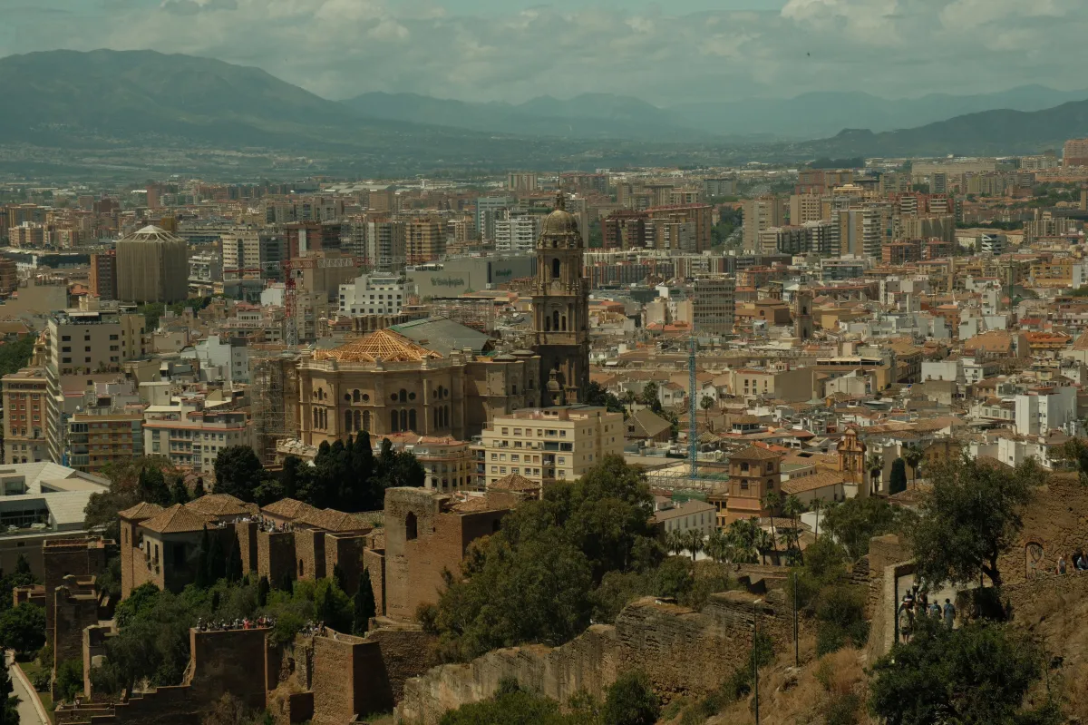 El BOJA mueve el mapa urbanístico de un municipio de Málaga: nuevas oportunidades para propietarios y empresas